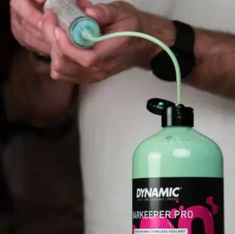 Foto mini 3 - Uszczelniacz do opon Dynamic Pro Tire Sealant 1000ml
