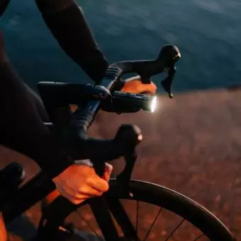 Foto mini 10 - Lampka przednia MAGICSHINE ALLTY 1500S, 1500 lumenów, wyświetlacz OLED