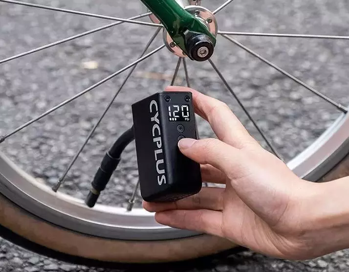 Mini pompka elektryczna Cycplus AS2 PRO foto 11